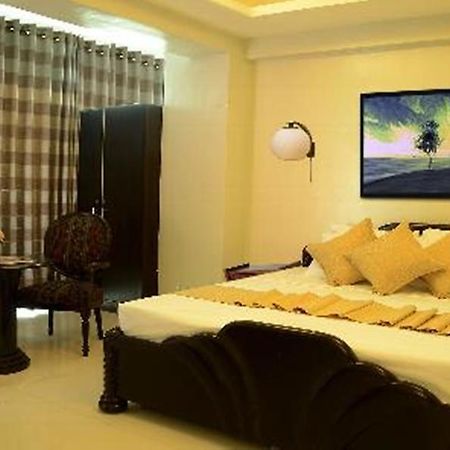 Silver Oaks Suites & Hotel Manila Ngoại thất bức ảnh