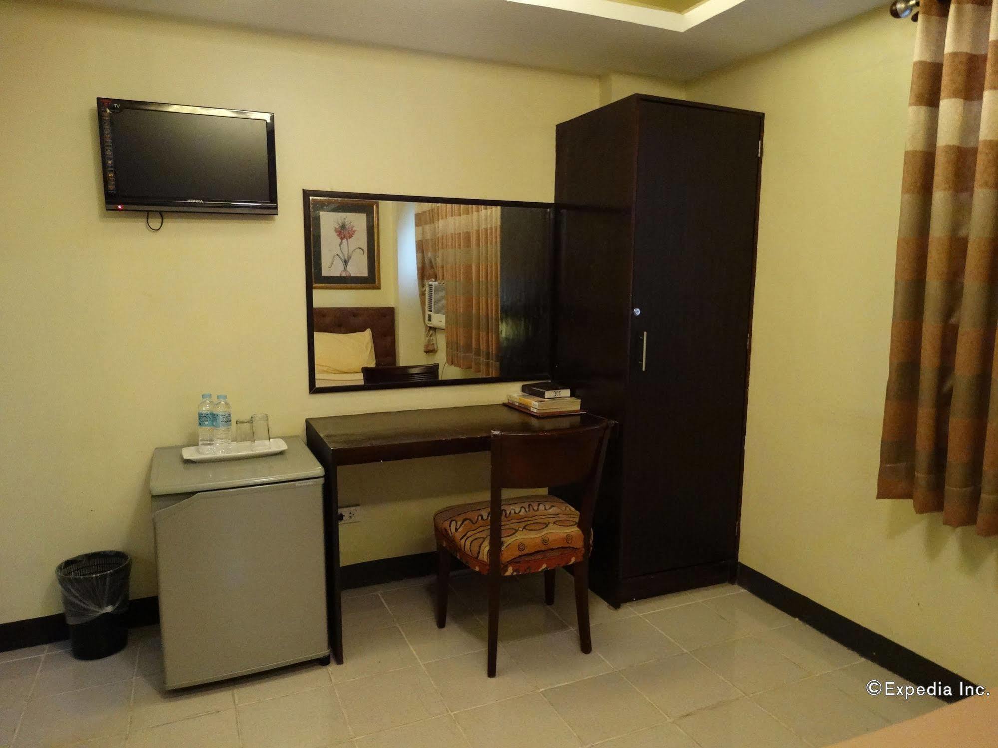 Silver Oaks Suites & Hotel Manila Ngoại thất bức ảnh