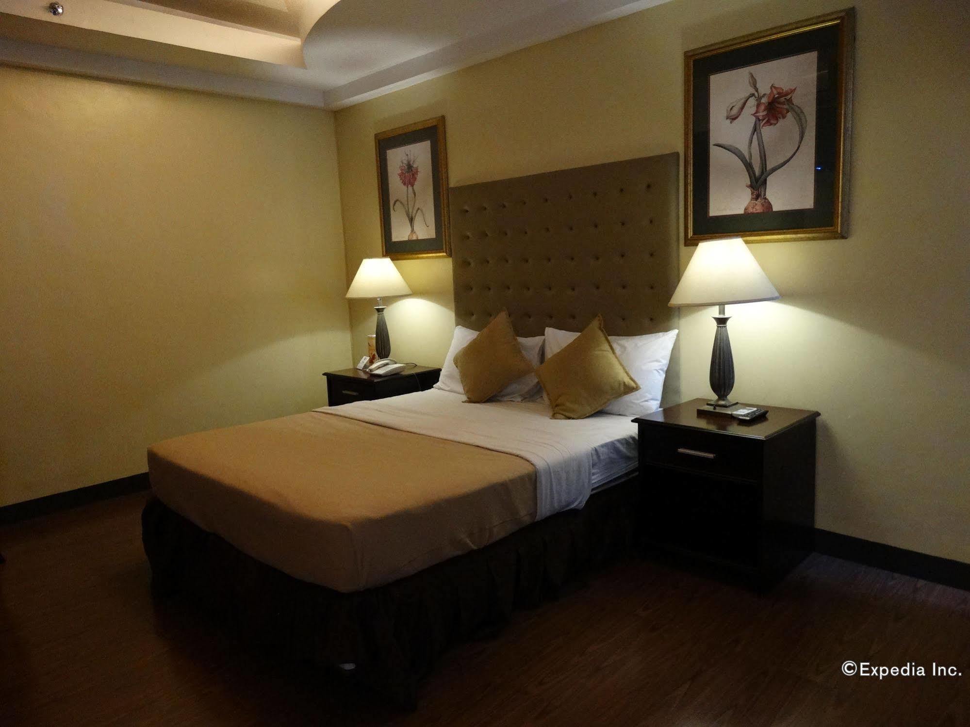 Silver Oaks Suites & Hotel Manila Ngoại thất bức ảnh